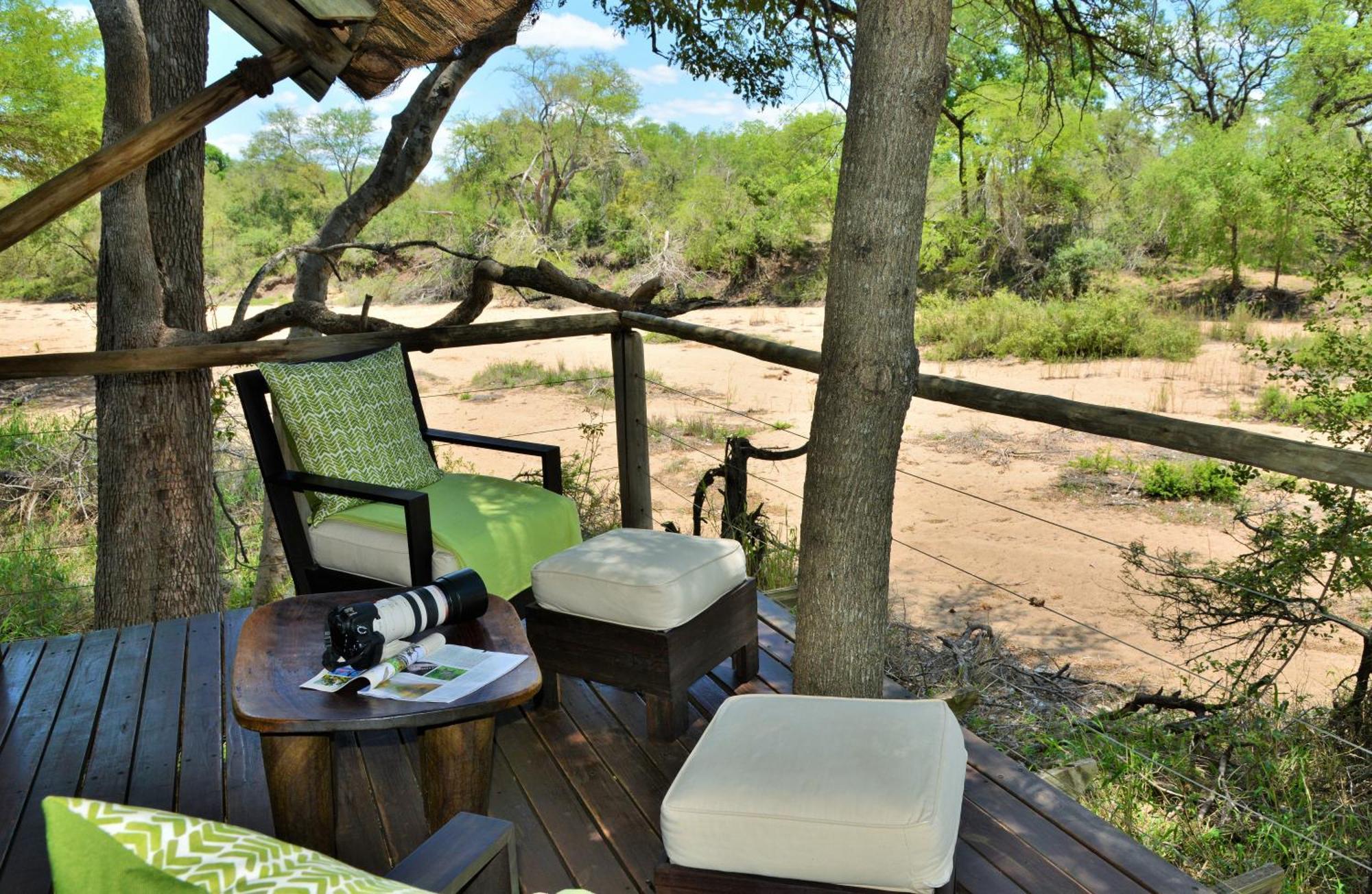 Rhino Post Safari Lodge 스쿠쿠자 외부 사진