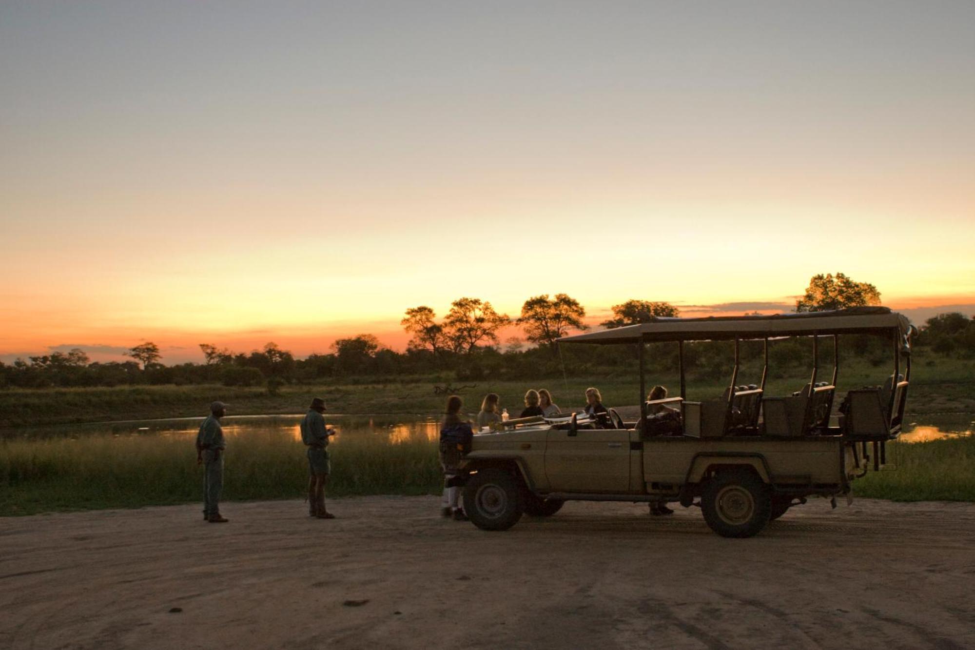 Rhino Post Safari Lodge 스쿠쿠자 외부 사진