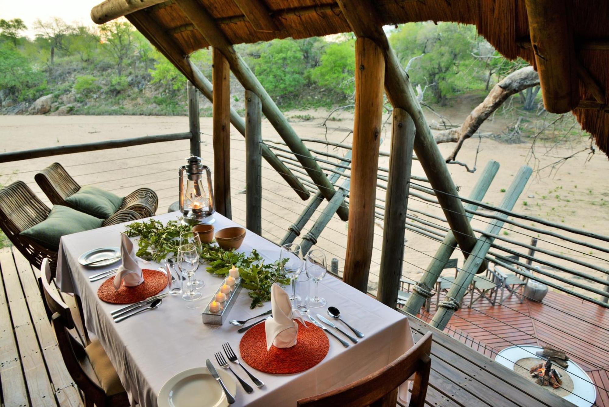 Rhino Post Safari Lodge 스쿠쿠자 외부 사진