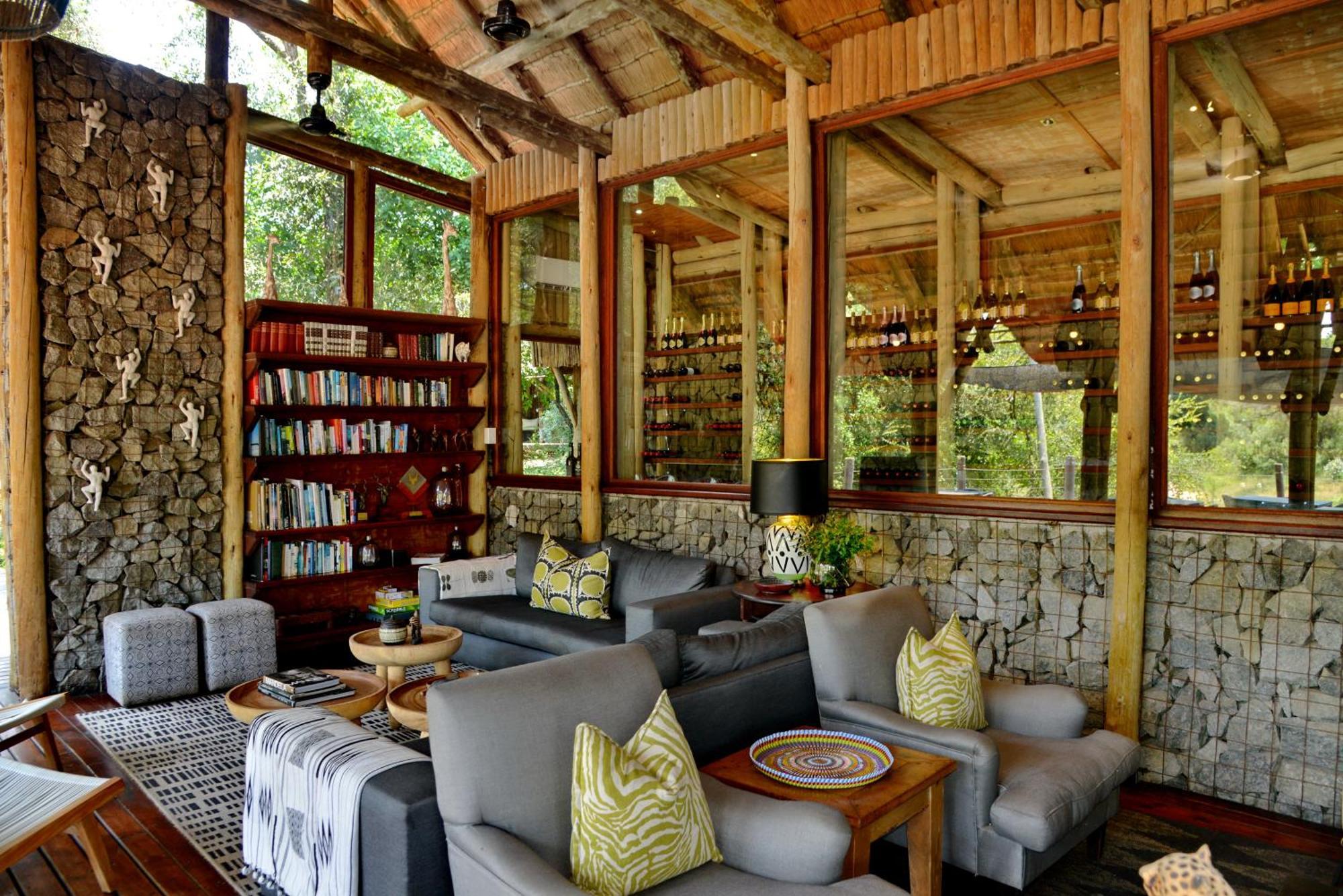 Rhino Post Safari Lodge 스쿠쿠자 외부 사진
