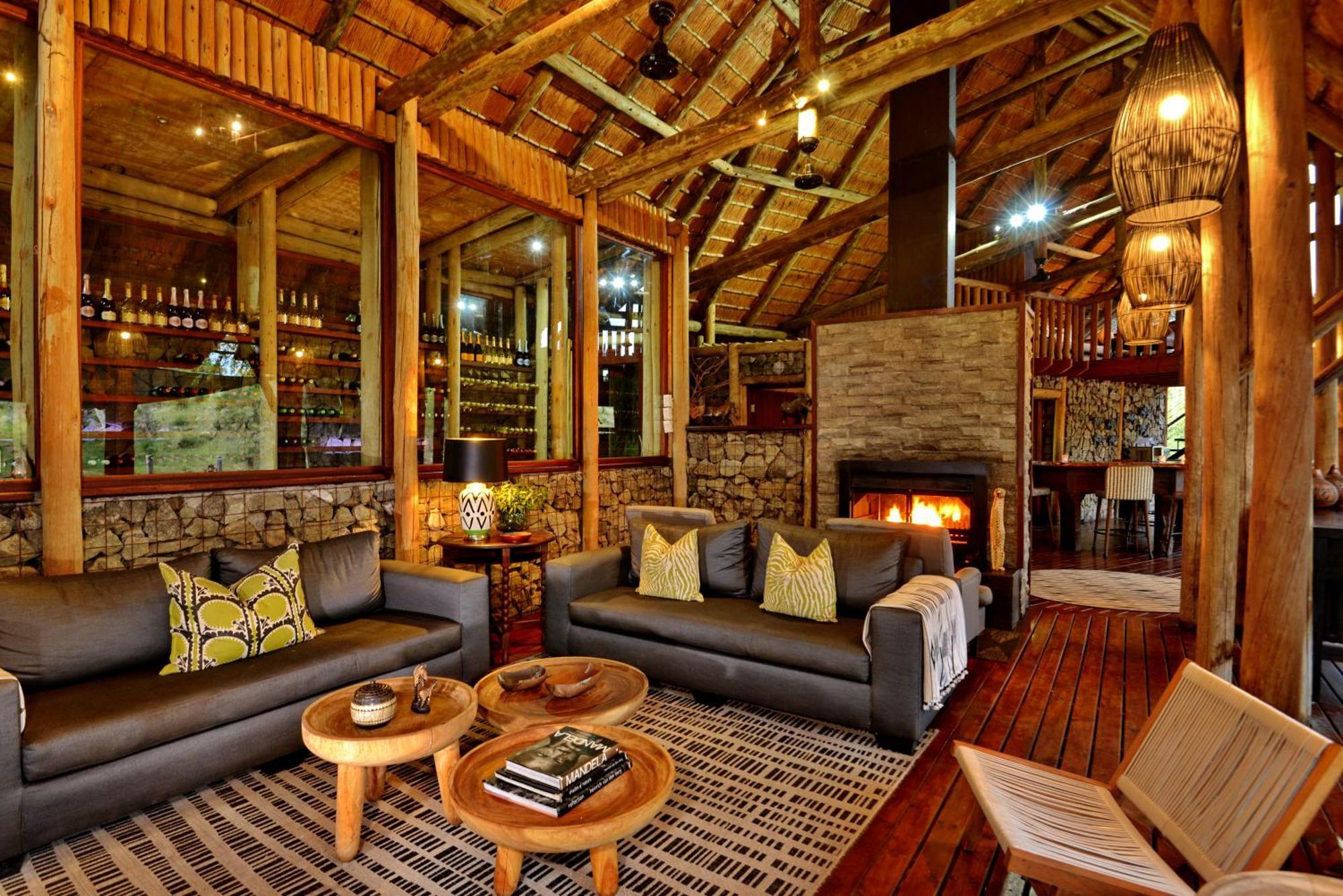Rhino Post Safari Lodge 스쿠쿠자 외부 사진